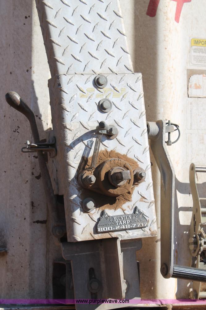 image for item H1660 2006 Parma silage trailer