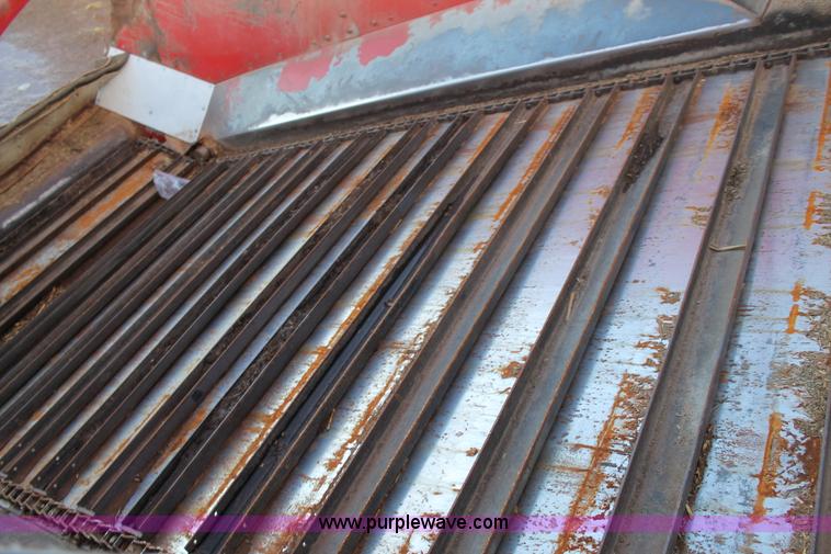 image for item H1662 Versa Bagger ID 1012 silage tube bagger