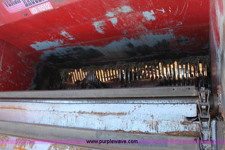 image for item H1662 Versa Bagger ID 1012 silage tube bagger
