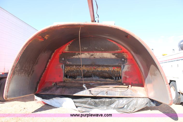 image for item H1662 Versa Bagger ID 1012 silage tube bagger