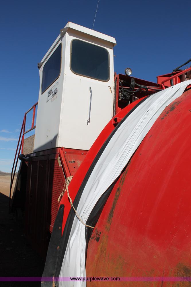 image for item H1662 Versa Bagger ID 1012 silage tube bagger