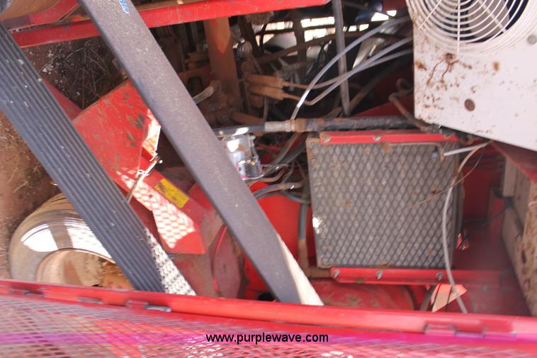 image for item H1662 Versa Bagger ID 1012 silage tube bagger