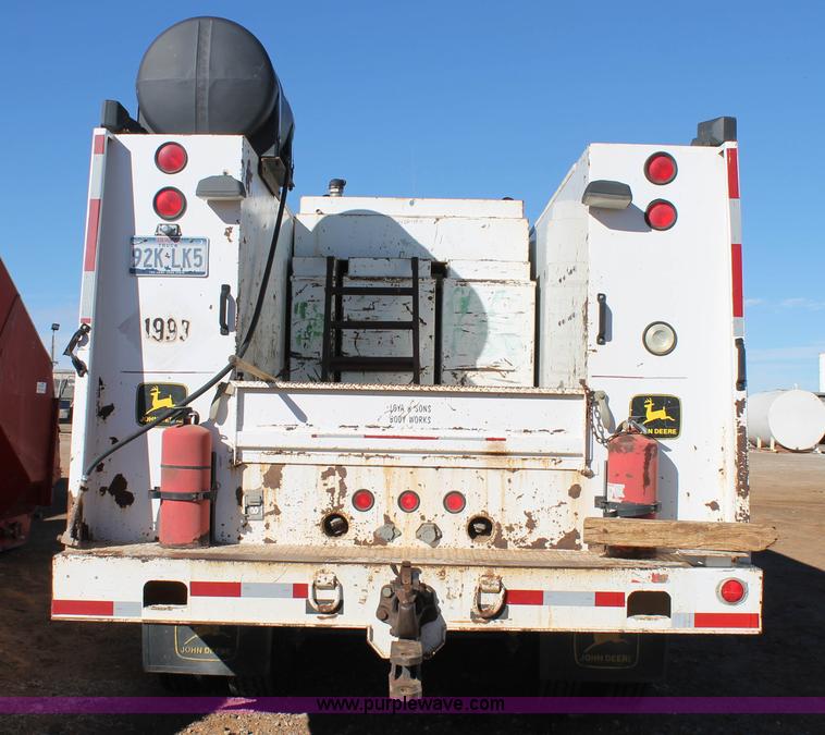 image for item H1663 1996 Mack CH613 service truck