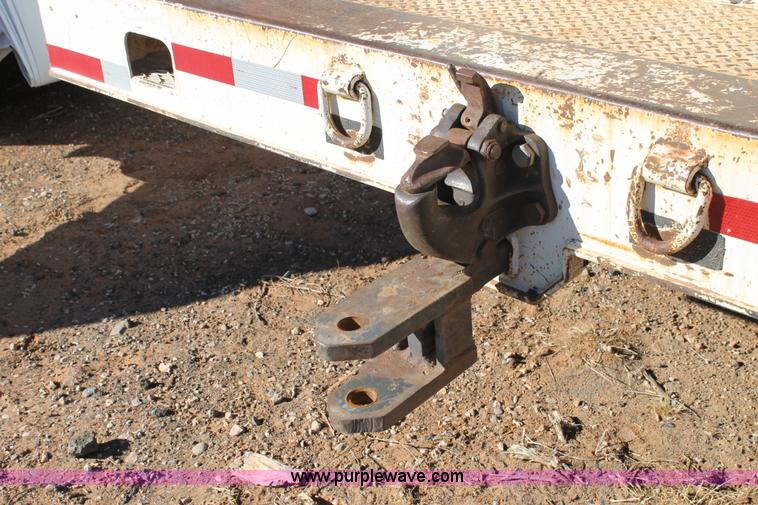 image for item H1663 1996 Mack CH613 service truck