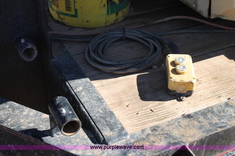 image for item H1666 2000 Big Tex gooseneck service trailer