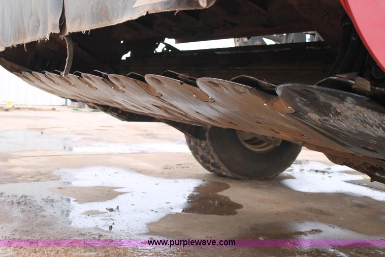 image for item L4250 2013 MacDon M205 self-propelled windrower