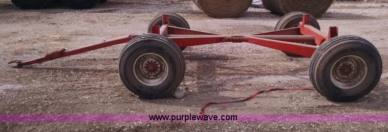 image for item AW9027 Grain cart running gear