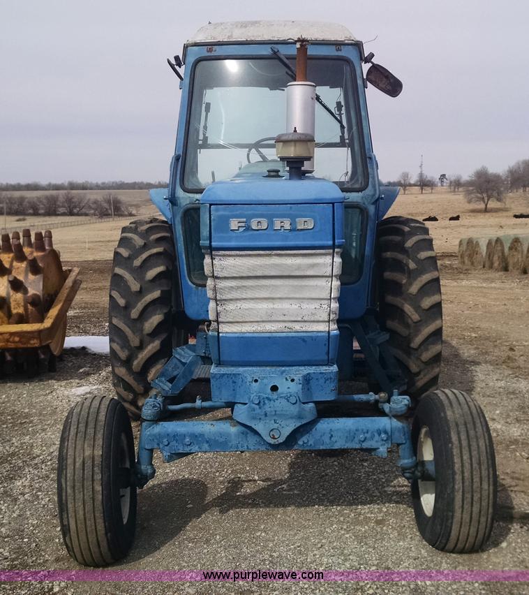 image for item AW9028 Ford 6700 tractor