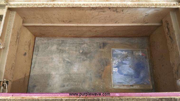 image for item AW9032 Job box