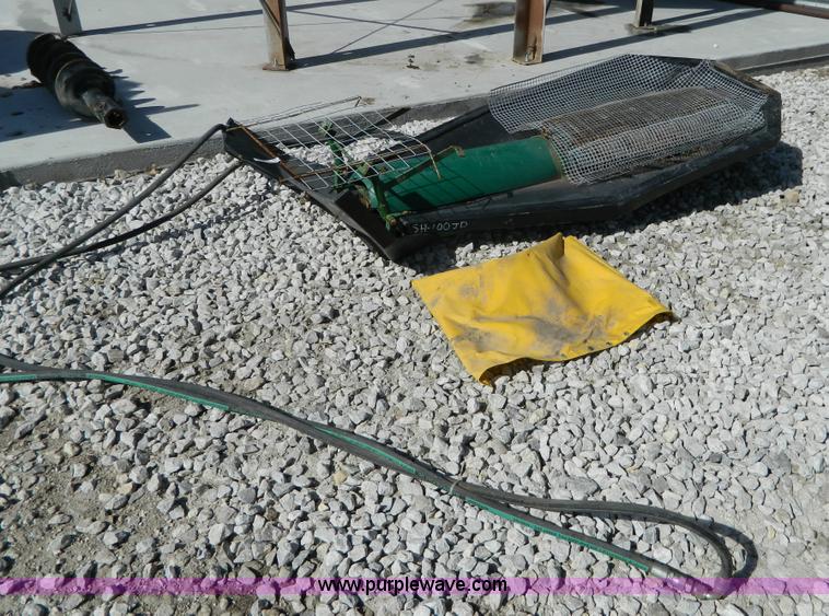 image for item AX9883 Air planter hopper auger