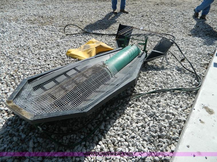 image for item AX9883 Air planter hopper auger