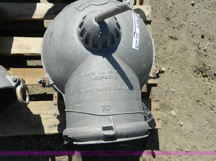 image for item AX9888 Irrigation gates