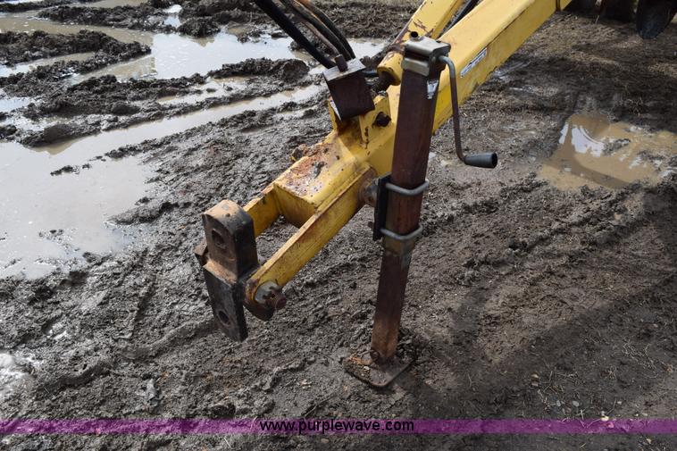 image for item BA9864 1990 Landoll 2200 Weatherproofer II disk ripper