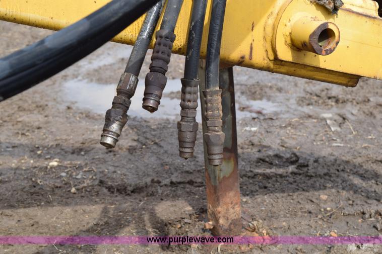 image for item BA9864 1990 Landoll 2200 Weatherproofer II disk ripper