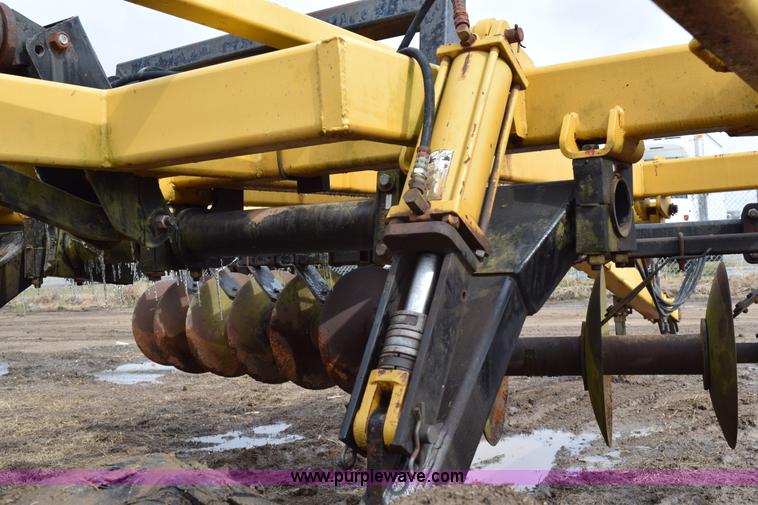 image for item BA9864 1990 Landoll 2200 Weatherproofer II disk ripper