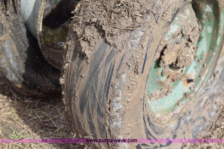 image for item BA9864 1990 Landoll 2200 Weatherproofer II disk ripper