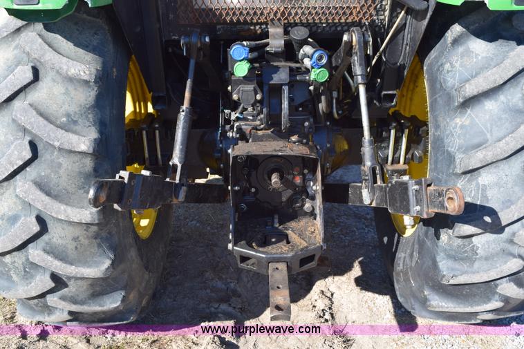 image for item BA9891 2011 John Deere 5093E MFWD tractor