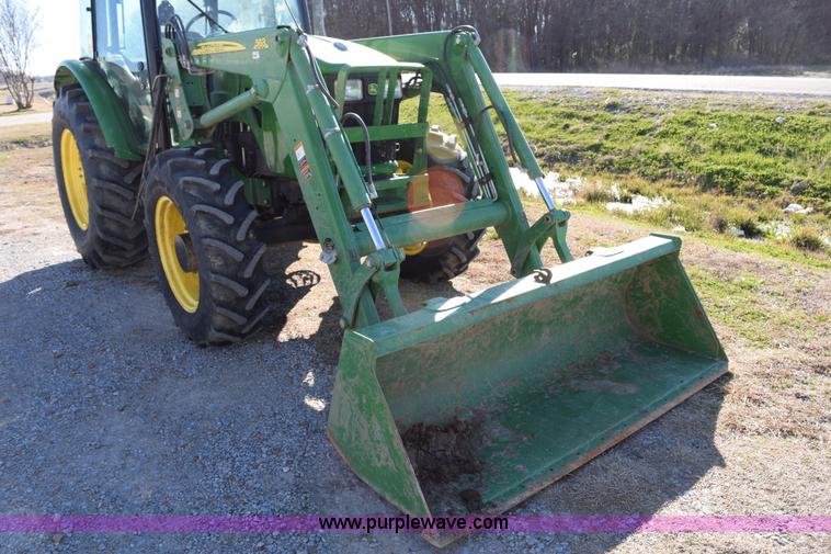 image for item BA9891 2011 John Deere 5093E MFWD tractor