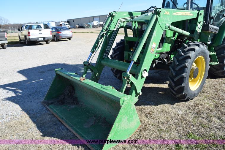 image for item BA9891 2011 John Deere 5093E MFWD tractor