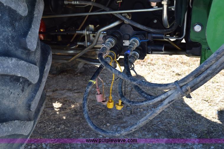 image for item BA9891 2011 John Deere 5093E MFWD tractor