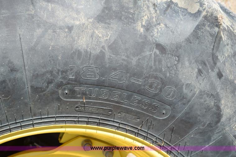 image for item BA9891 2011 John Deere 5093E MFWD tractor