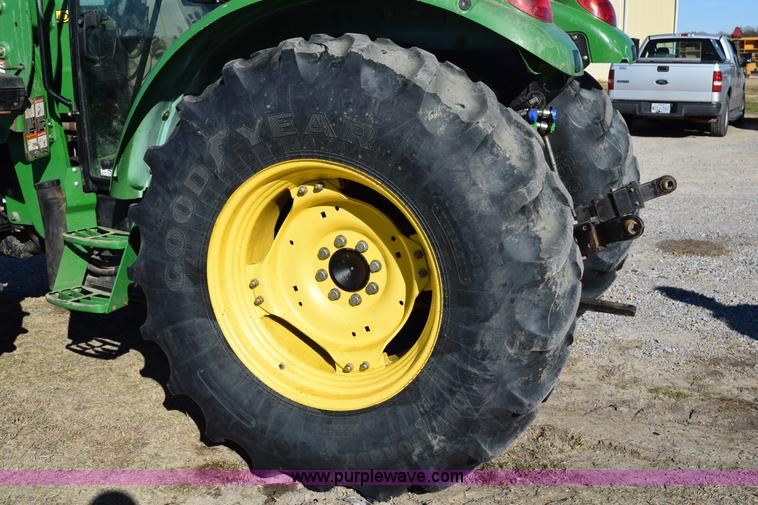 image for item BA9891 2011 John Deere 5093E MFWD tractor