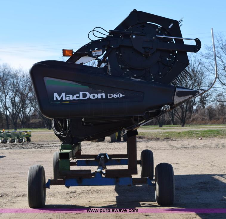 image for item BA9892 2009 MacDon D60 header