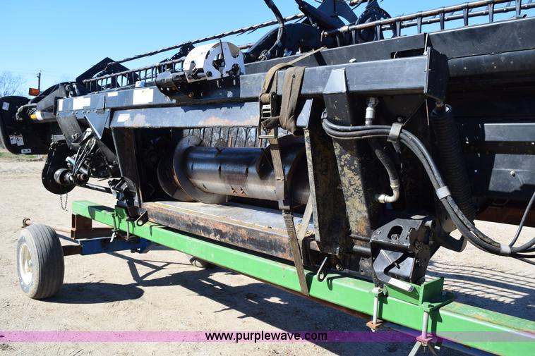 image for item BA9892 2009 MacDon D60 header