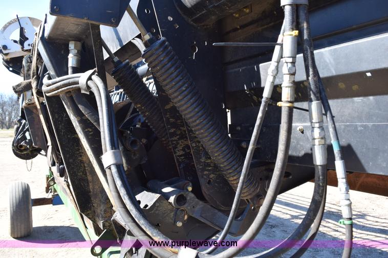 image for item BA9892 2009 MacDon D60 header