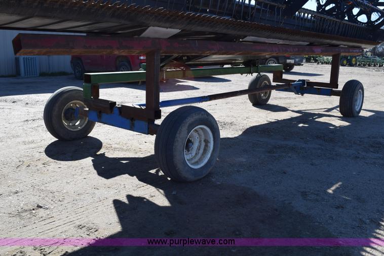 image for item BA9892 2009 MacDon D60 header