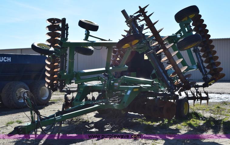 image for item BA9895 2011 John Deere 637 rock disk