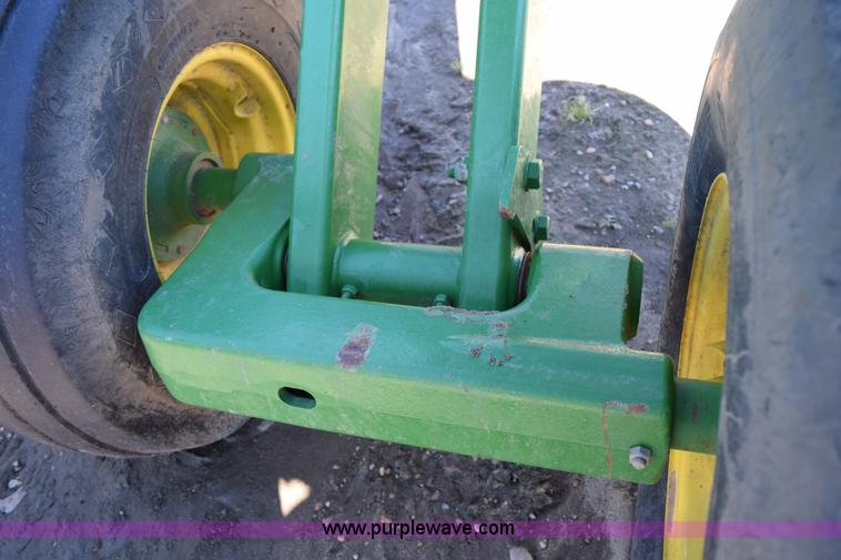 image for item BA9895 2011 John Deere 637 rock disk
