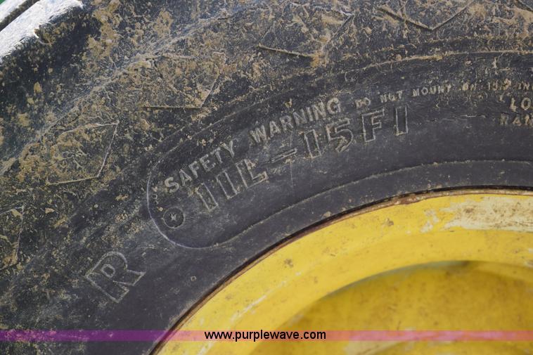 image for item BA9895 2011 John Deere 637 rock disk