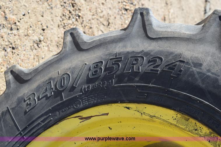 image for item BA9898 2011 John Deere 6430 MFWD tractor