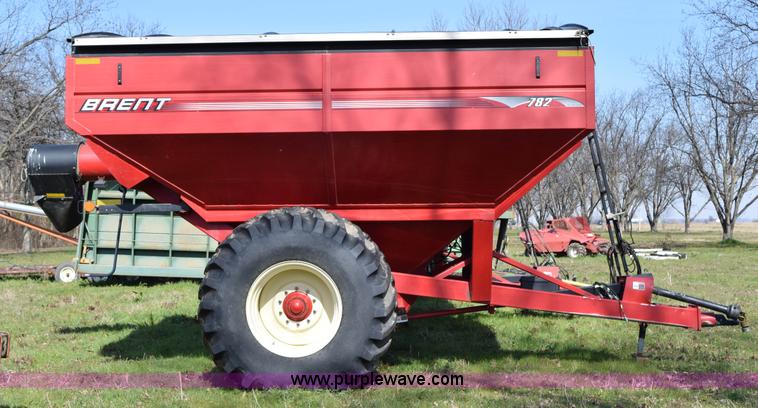 image for item BA9900 2012 Brent 782 grain cart