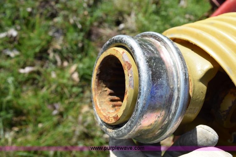 image for item BA9901 2013 Unverferth 6225 grain cart