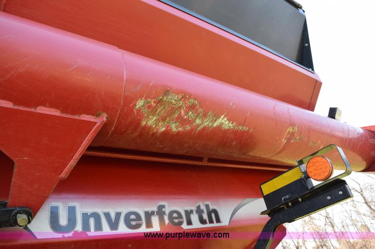 image for item BA9901 2013 Unverferth 6225 grain cart