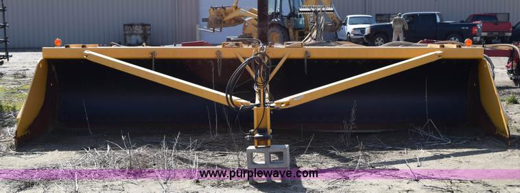 image for item BA9903 2012 Nammco LFS20 20' scraper