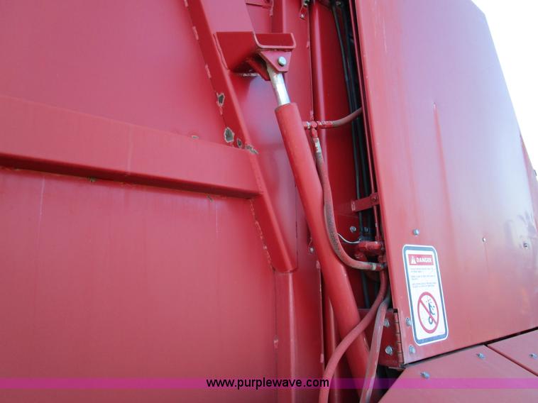 image for item D2310 1995 Case IH 8460 round baler