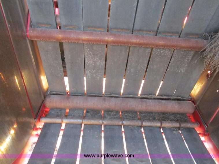 image for item D2310 1995 Case IH 8460 round baler