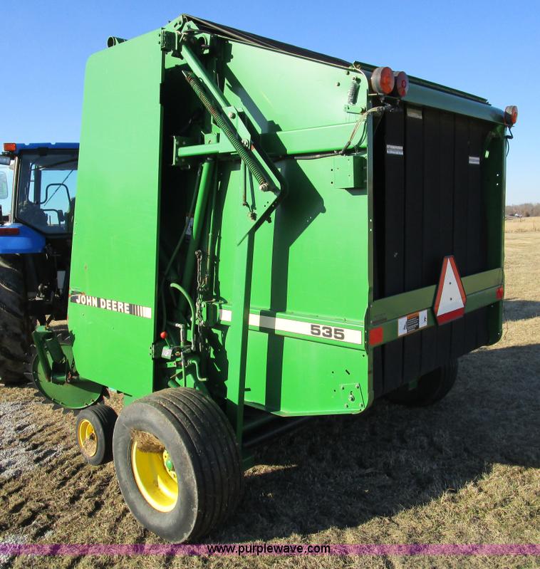 image for item D2311 1995 John Deere 535 round baler
