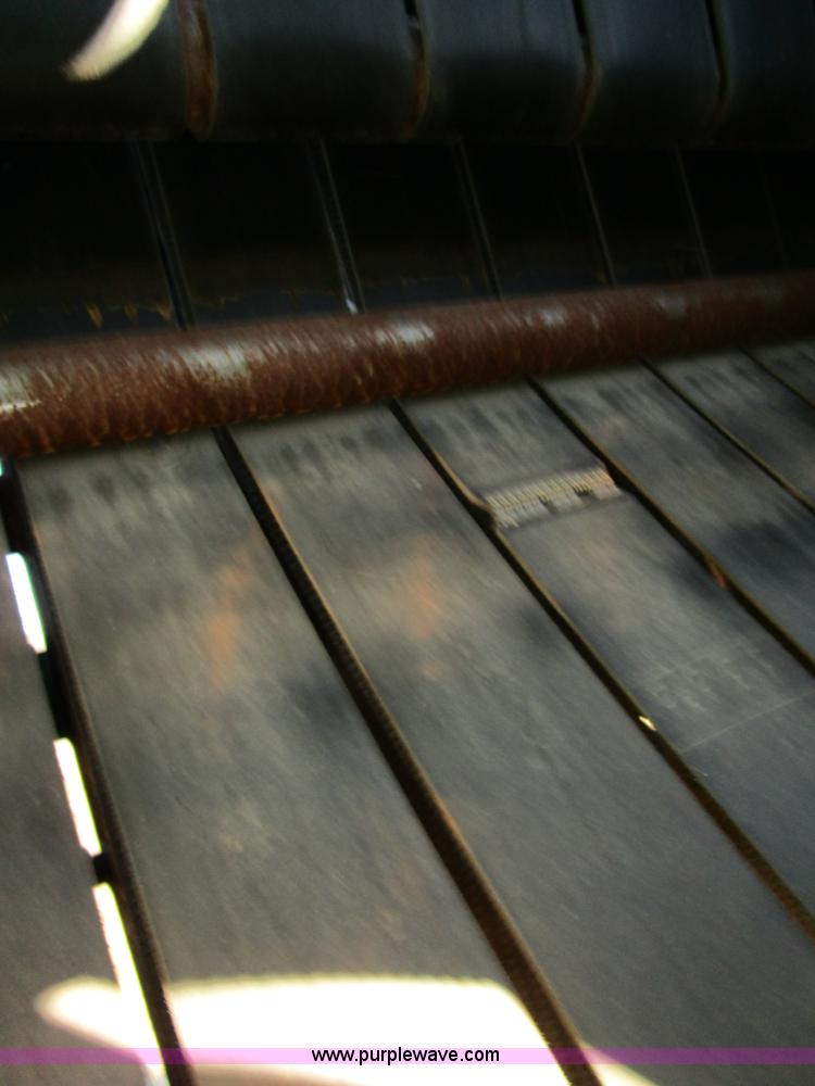 image for item D2311 1995 John Deere 535 round baler