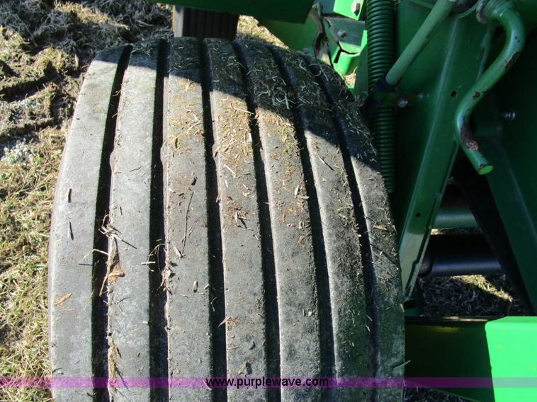 image for item D2311 1995 John Deere 535 round baler