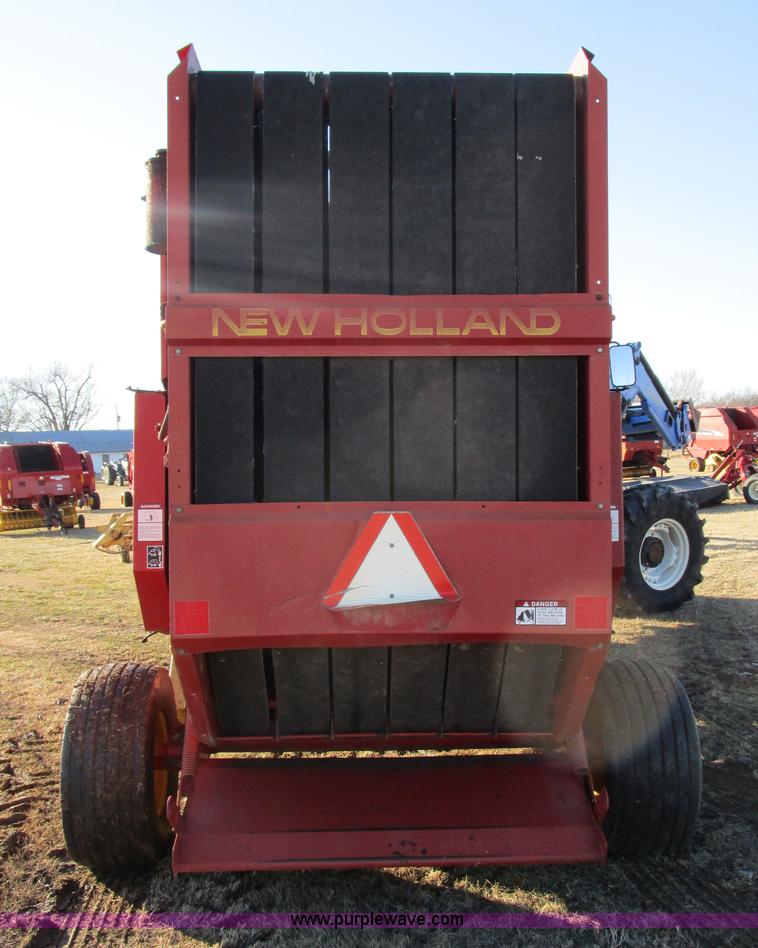 image for item D2312 1991 New Holland 650 round baler