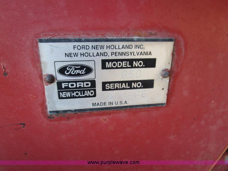 image for item D2312 1991 New Holland 650 round baler