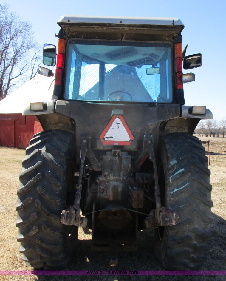 image for item D2317 1993 White 6125 tractor