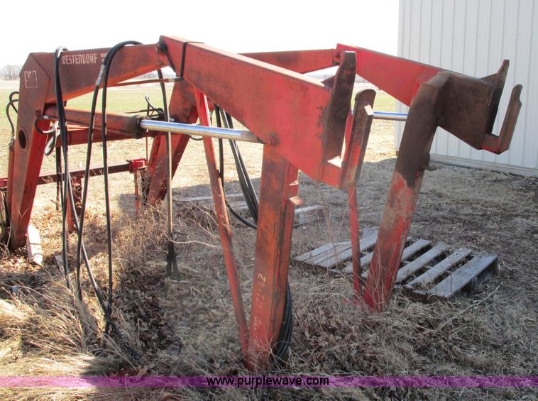 image for item D2317 1993 White 6125 tractor