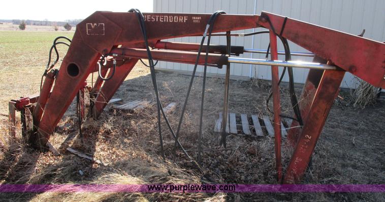 image for item D2317 1993 White 6125 tractor