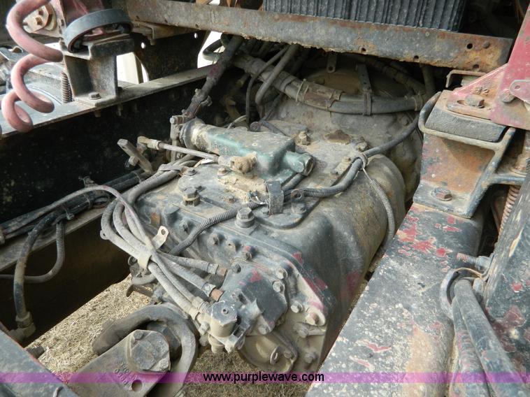 image for item D6140 1989 Freightliner FLA semi truck