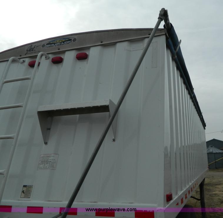 image for item D6141 1999 Jet grain trailer